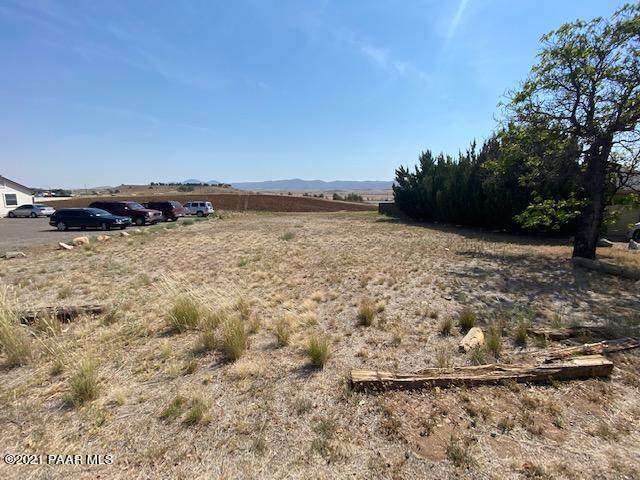 1095 Old Chisholm Trail - Photo 1