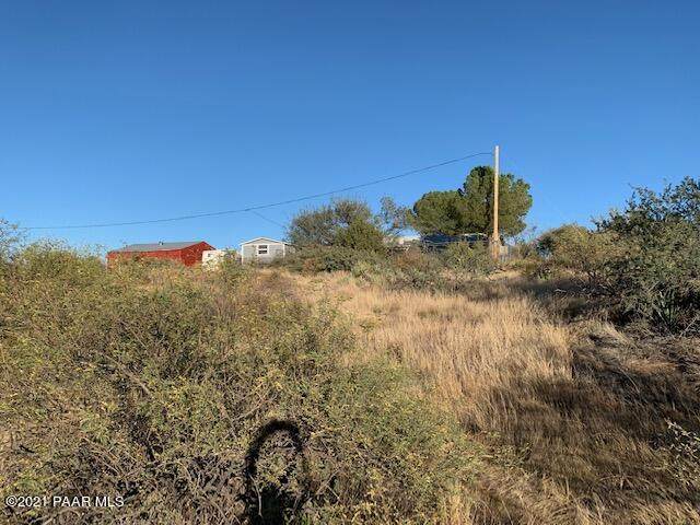 20636 Deer Valley Lane - Photo 1