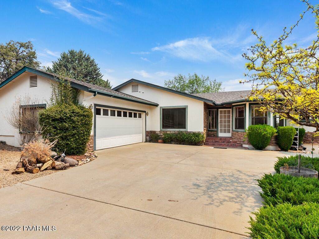 653 Filaree Drive - Photo 1