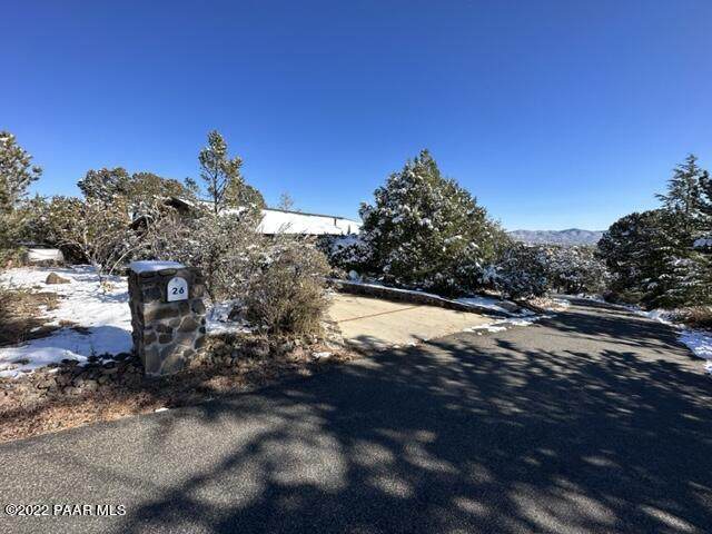 26 Pinnacle Road - Photo 1
