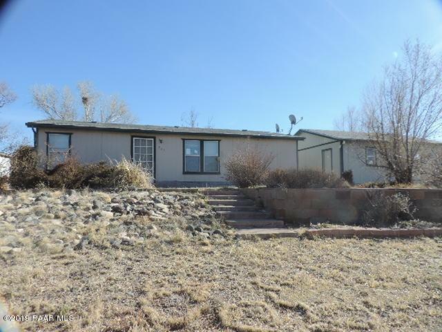 221 Lobo Lane - Photo 1