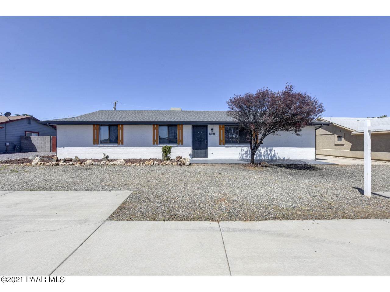 3400 Navajo Drive - Photo 1
