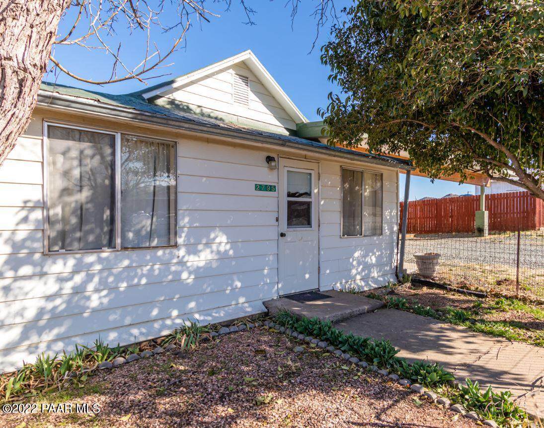 2795 Butte Street - Photo 1