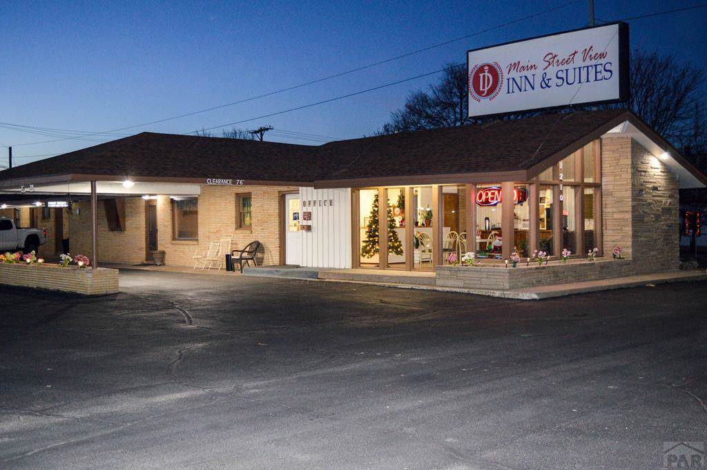 1210 Main St - Photo 1
