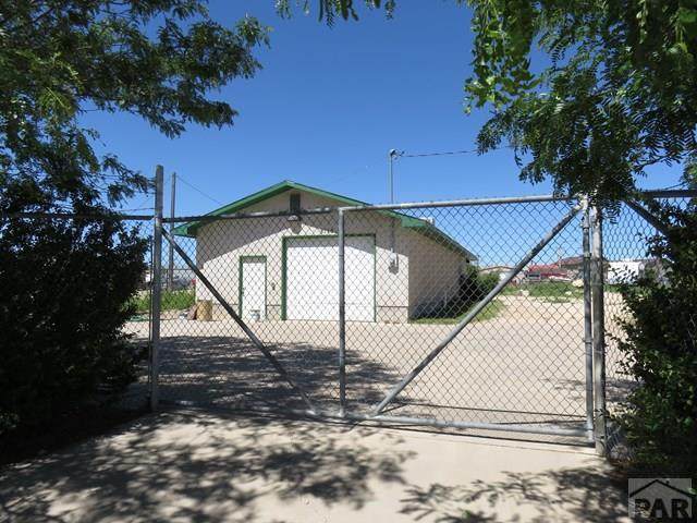 3115 Prairie Ave - Photo 1