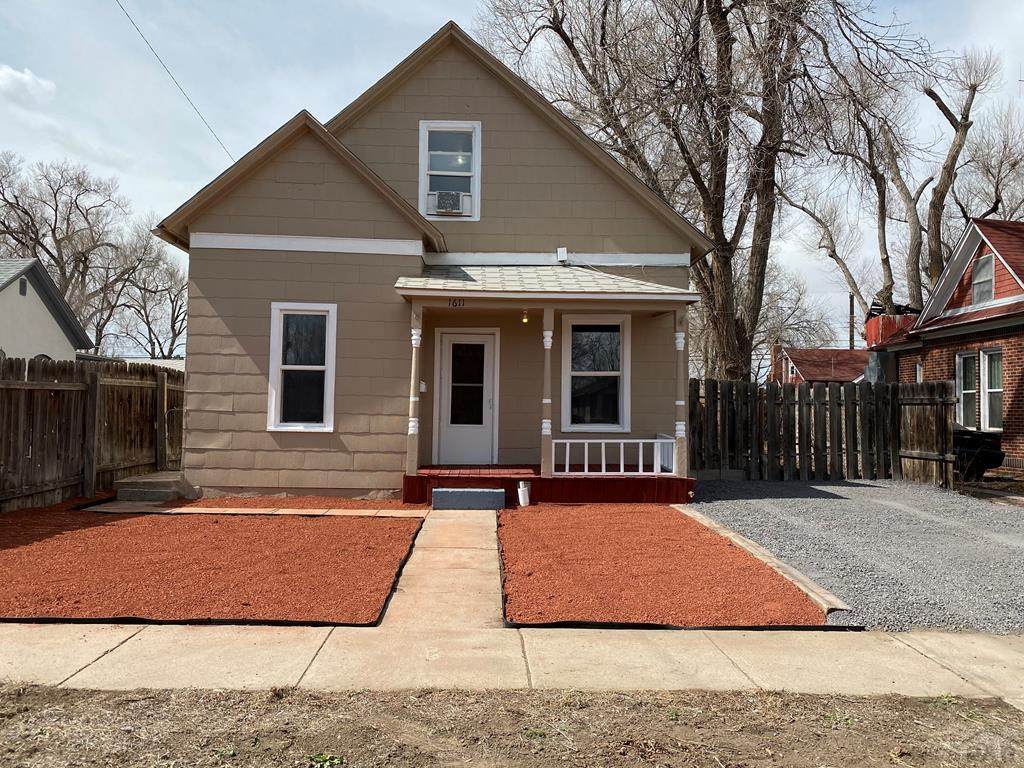 1611 Palmer Ave - Photo 1