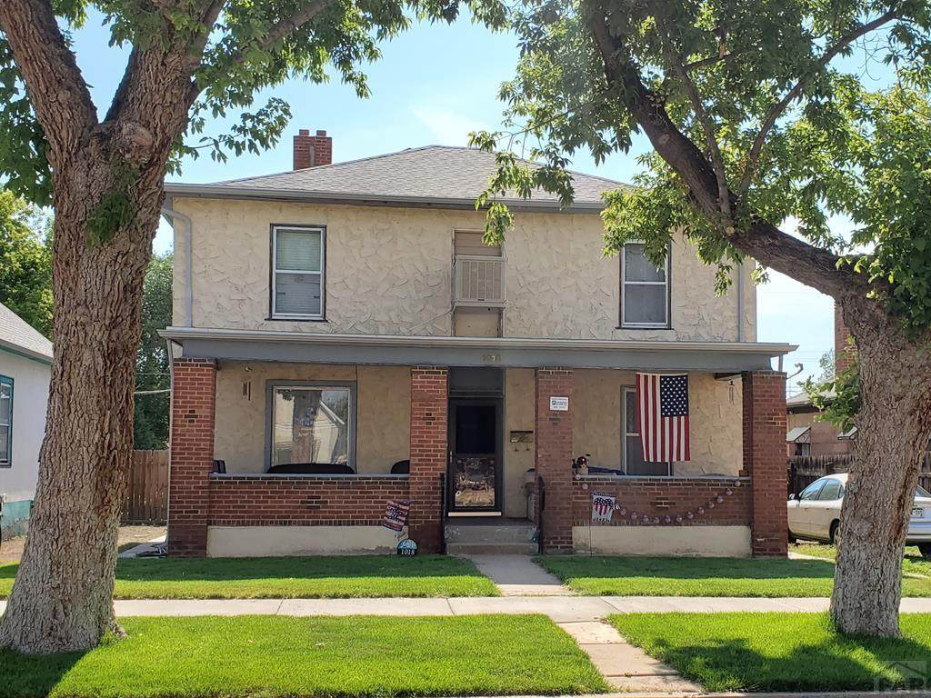 1018 Spruce Avenue - Photo 1