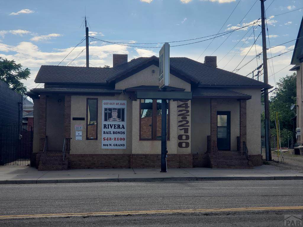 809 Grand Ave - Photo 1
