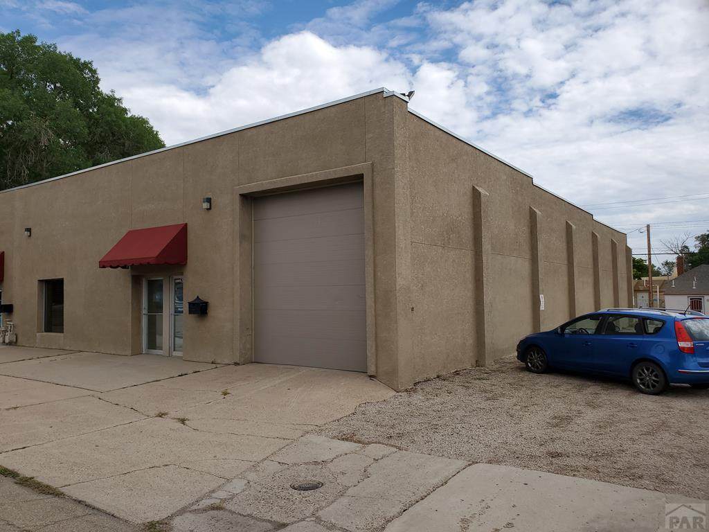 522-524 10th St - Photo 1