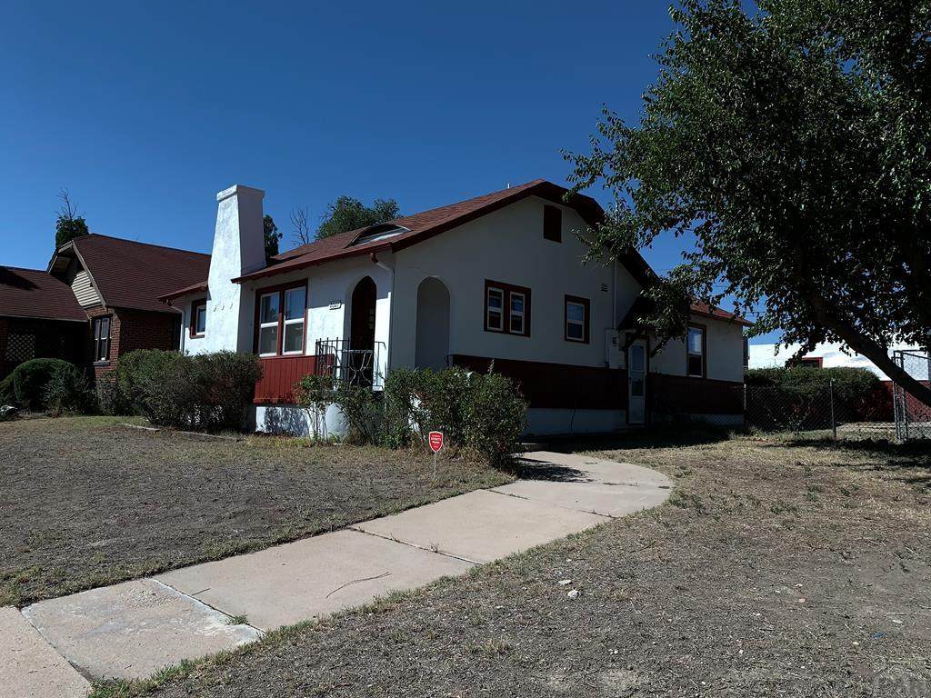 2027 West St - Photo 1