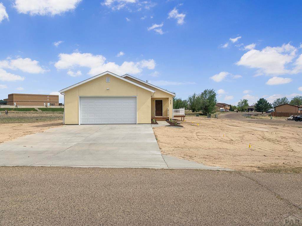 202 Beshoar Dr - Photo 1