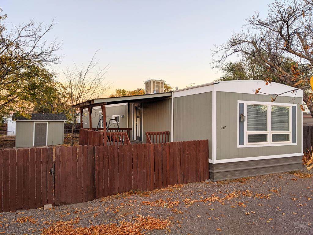 742 Dante Dr - Photo 1