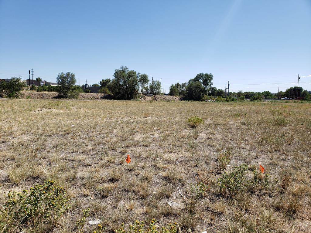 612 Hunter Dr - Photo 1