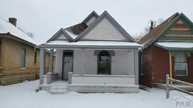 219 Van Buren St - Photo 1