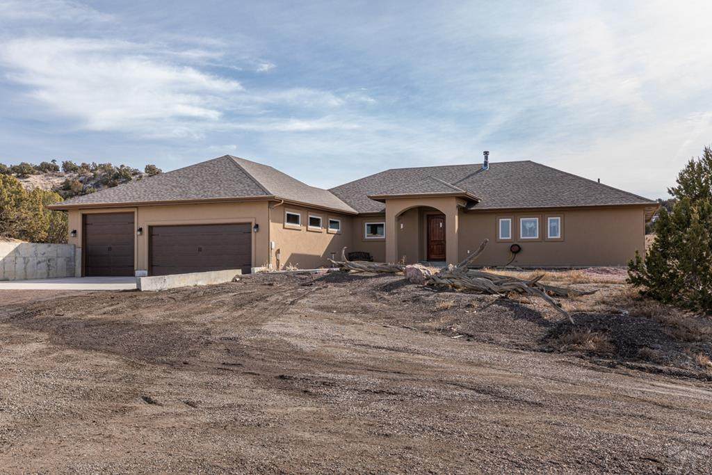 8590 Railroad Spring Dr - Photo 1