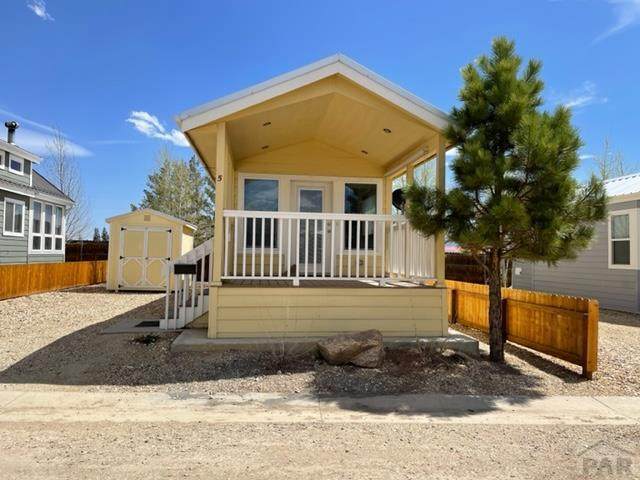 325 Main St - Photo 1