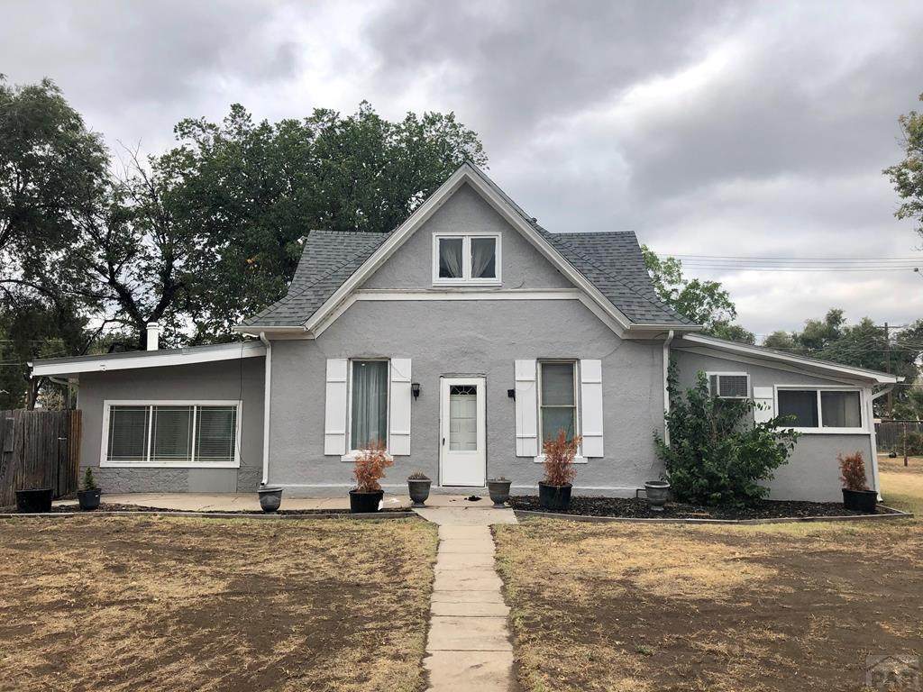 524 Grant Ave - Photo 1