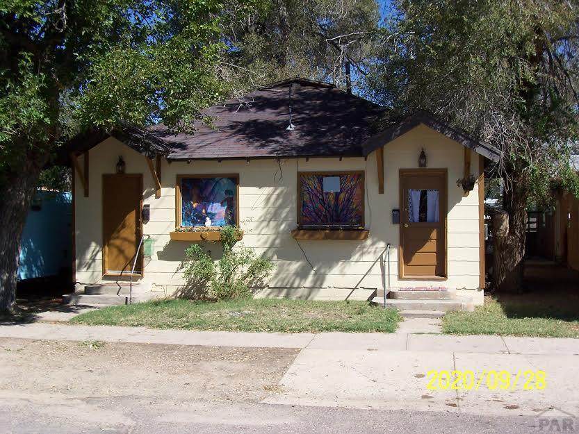 209 Elm Ave - Photo 1