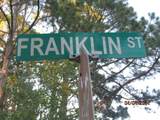 2535 Oak St - Photo 2