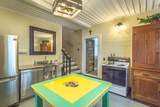 19 Leslie St - Photo 21