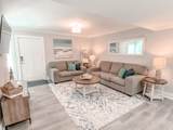 510 W 8th St - Photo 3