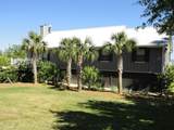 130 Bay Ave - Photo 3