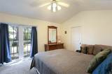 325 Marks St - Photo 17