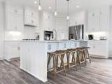 210 Pinnacle Dr - Photo 18