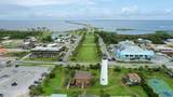 1572 Seaside Dr - Photo 17