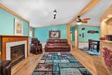 204 Riverview Dr - Photo 3