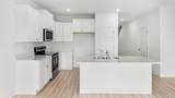 326 Chateau Ln - Photo 10