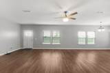 198 Peacock Ln - Photo 4