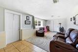 1012 Nw Ave C - Photo 8