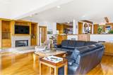 2124 Seahorse Ln - Photo 14