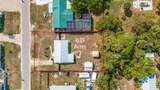 561 Welton Dr - Photo 3