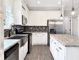 206 4th St - Photo 8