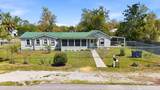 212 Nw Ave C - Photo 1