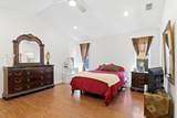 212 Nw Ave C - Photo 45