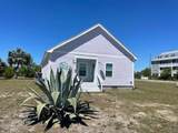 1113 15th St - Photo 18