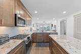 102 Miramar Dr - Photo 13