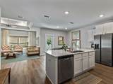 107 Treehouse Cir - Photo 10
