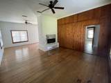 123 Ave C - Photo 4