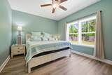 921 20th St - Photo 11