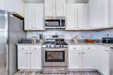 411 Front St - Photo 11