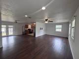 205 Riverview Dr - Photo 2