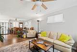 1004 Cypress Ln - Photo 5