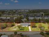 1004 Cypress Ln - Photo 3