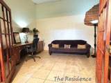 2390 Oak St - Photo 32