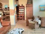 2390 Oak St - Photo 41