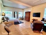 2390 Oak St - Photo 5